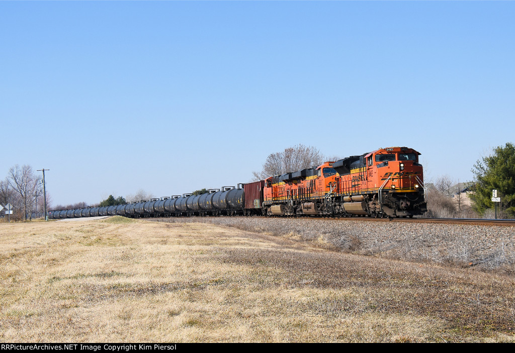 BNSF 8463